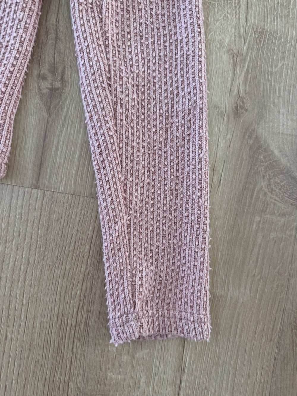 Soft Pink Textured Button-Front Cardigan - Picture 4 of 7